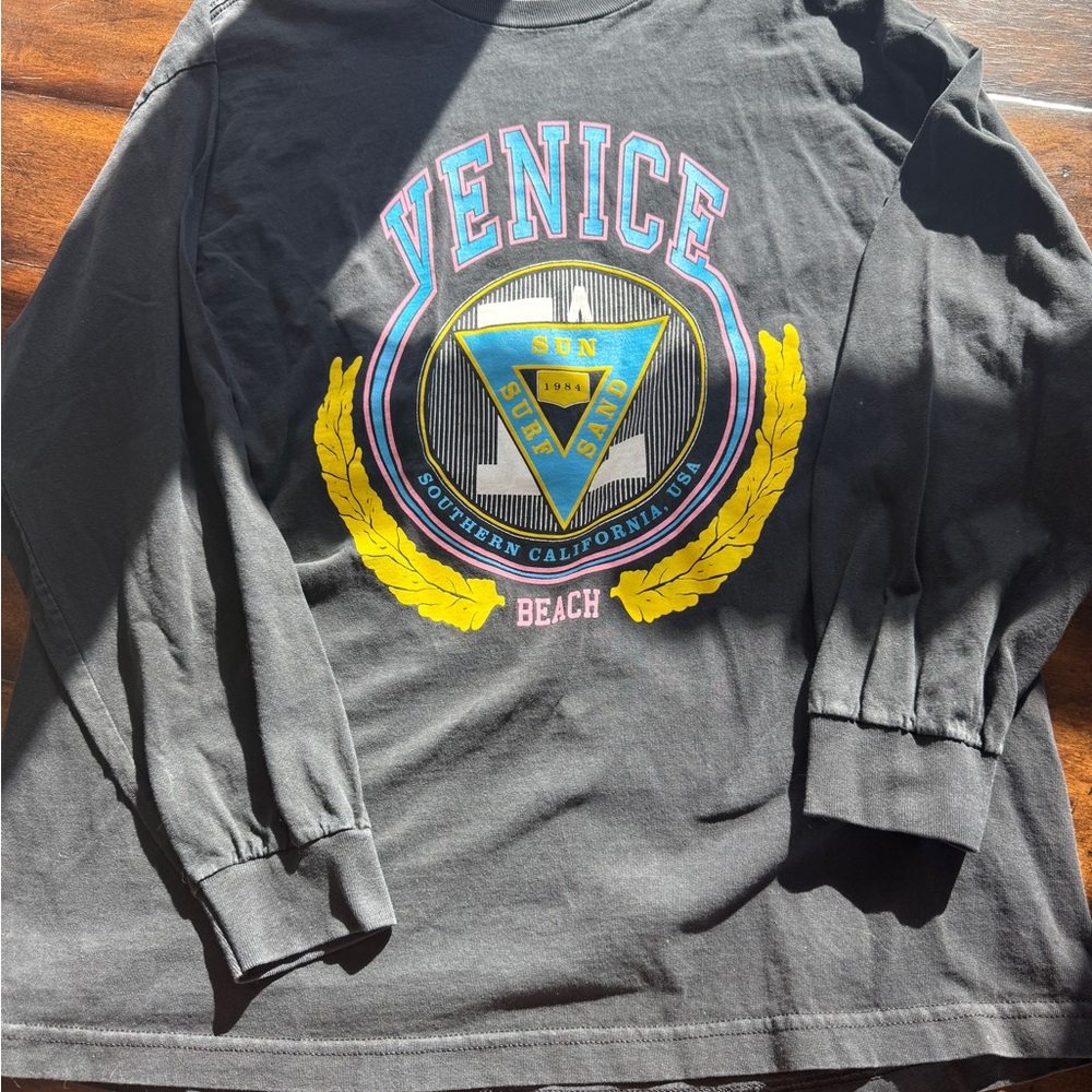 Venice Graphic Long Sleeve Crewneck- Size L/XL